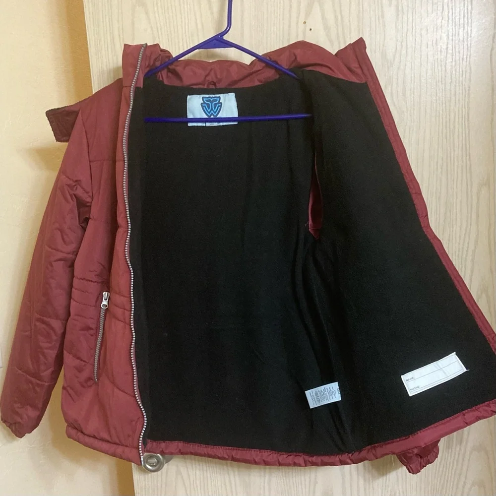 WHALES TAIL red puffer jacket size medium for kids